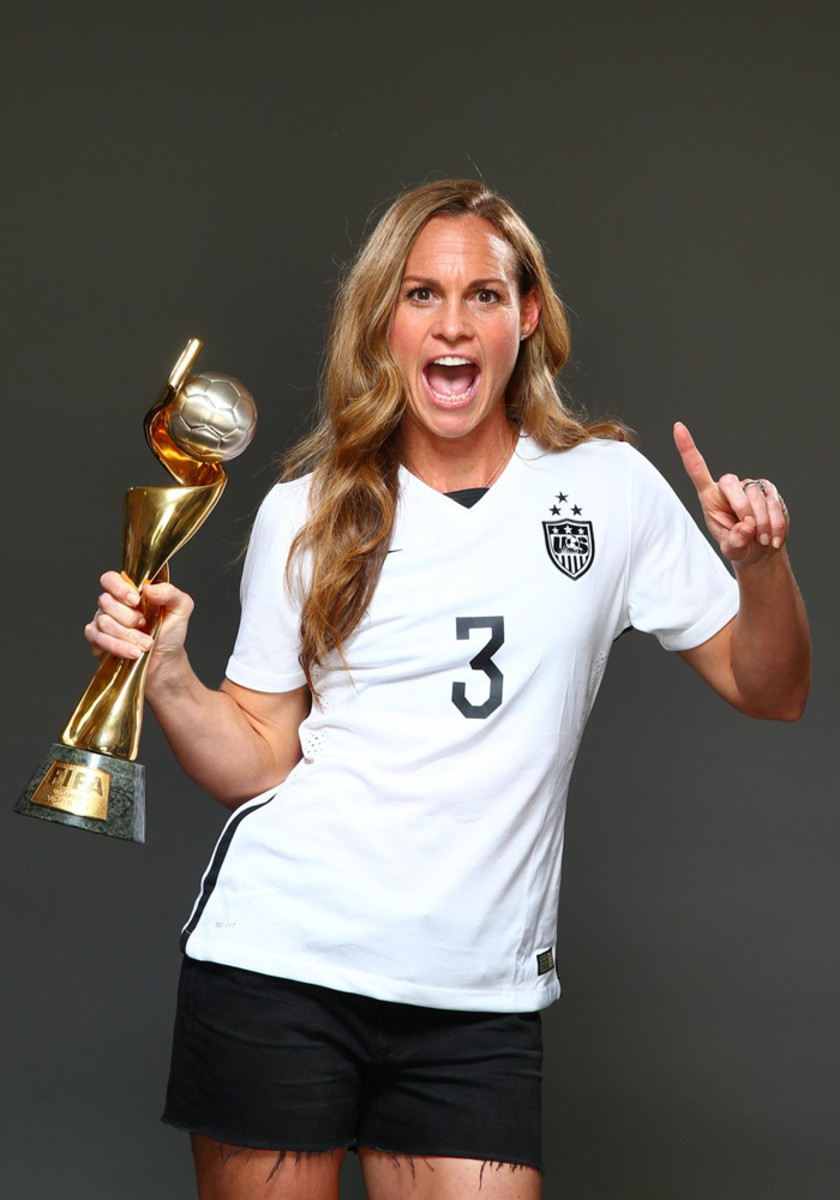 christie-rampone-outtake-2.jpg